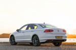 Volkswagen Passat GTE 2019 года (UK)